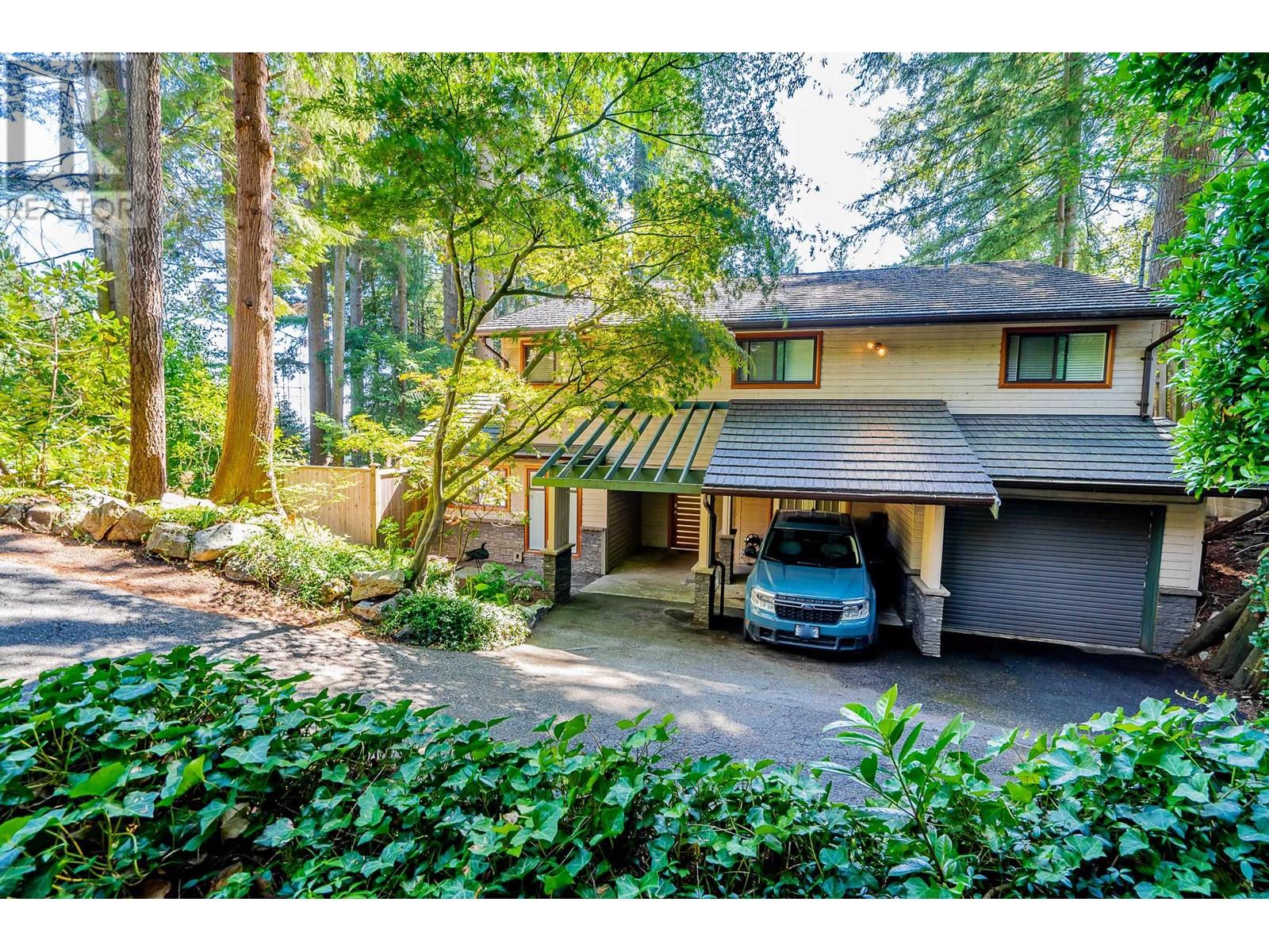 759 Wellington Drive, North Vancouver, British Columbia  V7K 1K8 - Photo 2 - R2829258