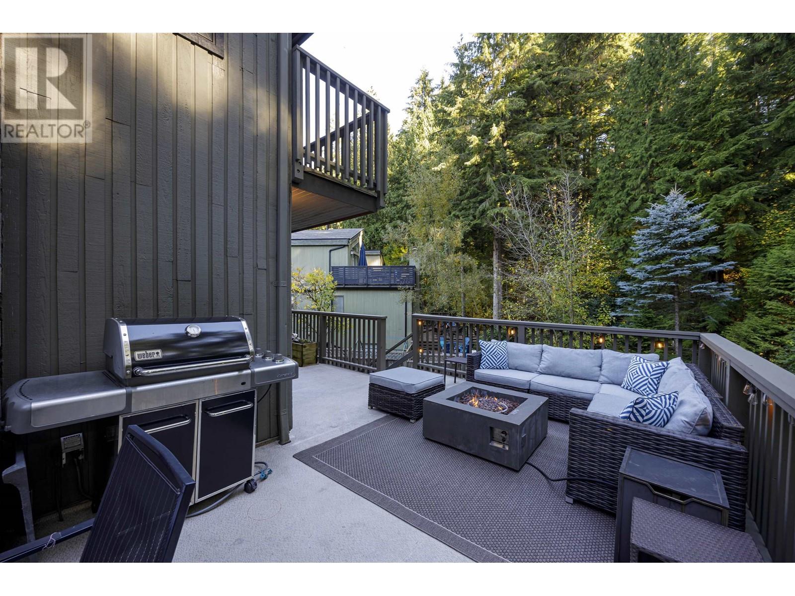 1069 Blue Grouse Way, North Vancouver, British Columbia  V7R 4N7 - Photo 8 - R2828550