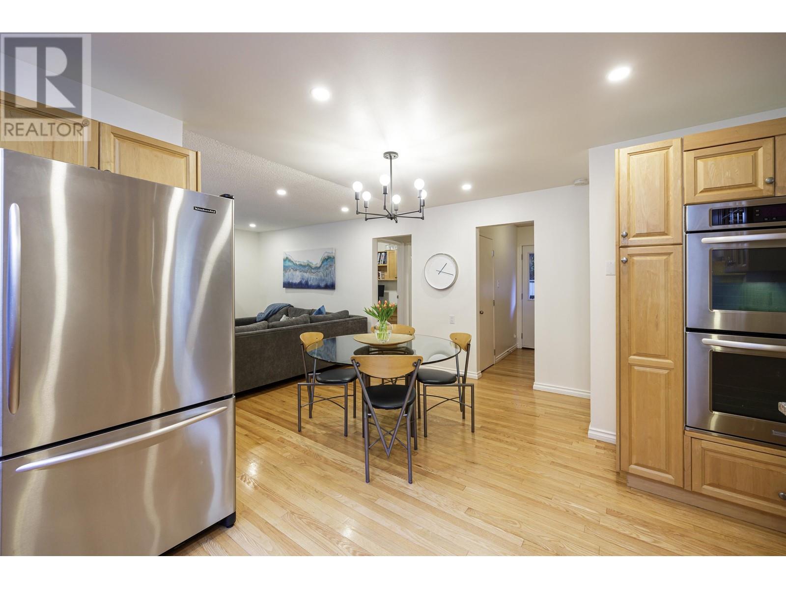 1069 Blue Grouse Way, North Vancouver, British Columbia  V7R 4N7 - Photo 21 - R2828550