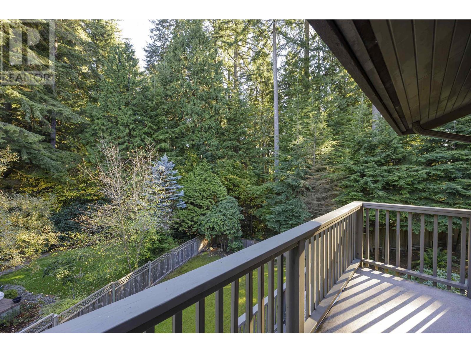 1069 Blue Grouse Way, North Vancouver, British Columbia  V7R 4N7 - Photo 35 - R2828550