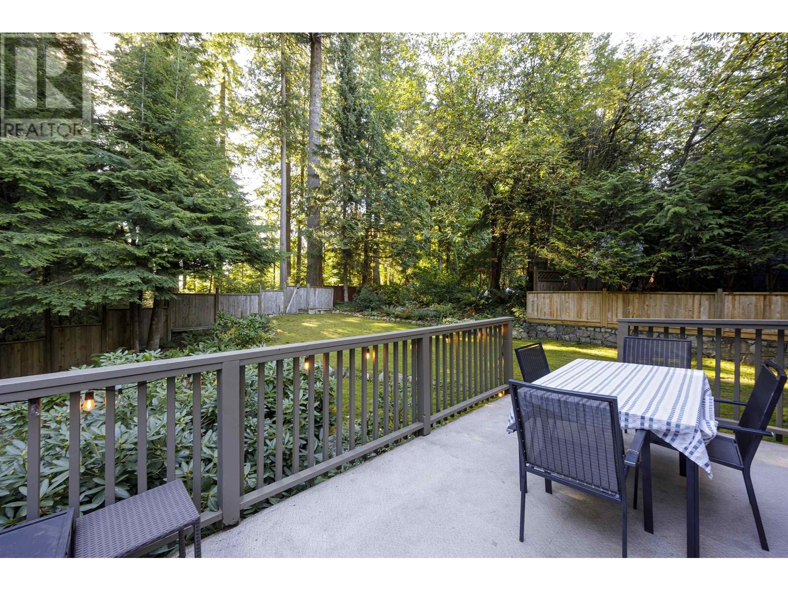 1069 Blue Grouse Way, North Vancouver, British Columbia  V7R 4N7 - Photo 7 - R2828550
