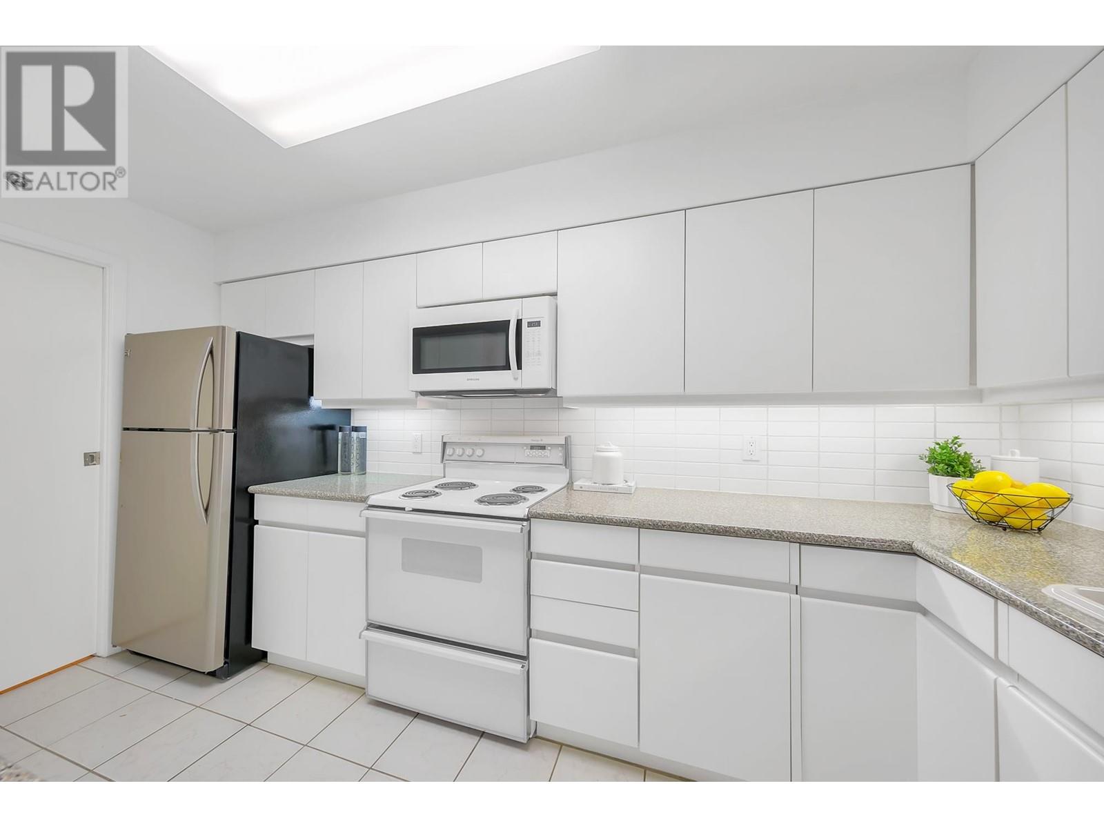 608 518 W 14th Avenue, Vancouver, British Columbia  V5Z 4N5 - Photo 14 - R2829275