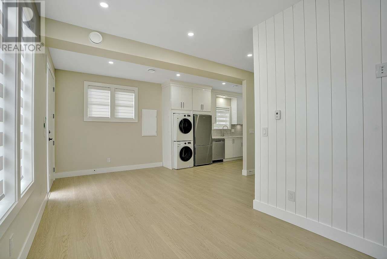 6009 Sprott Street, Burnaby, British Columbia  V5G 1T9 - Photo 8 - R2828183