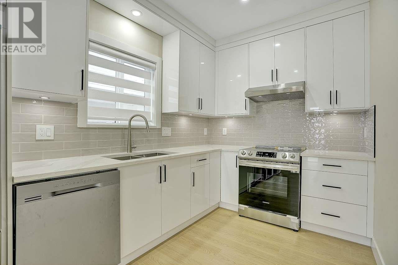 6009 Sprott Street, Burnaby, British Columbia  V5G 1T9 - Photo 11 - R2828183