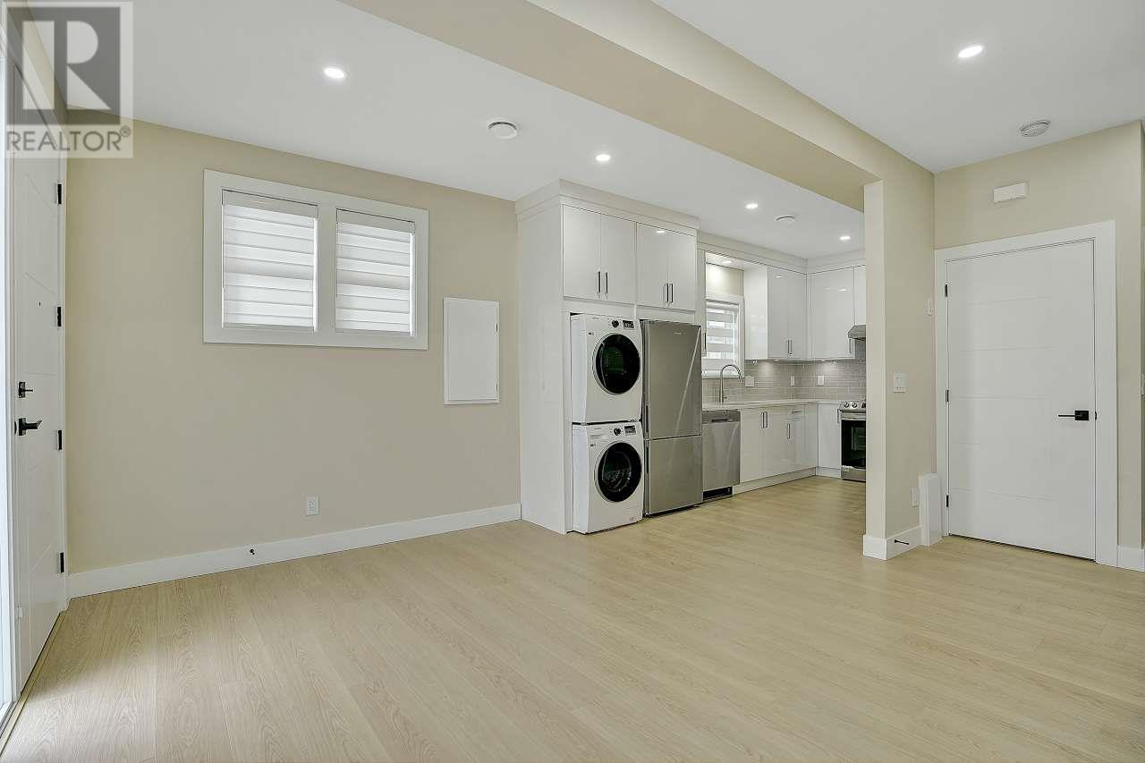 6009 Sprott Street, Burnaby, British Columbia  V5G 1T9 - Photo 9 - R2828183