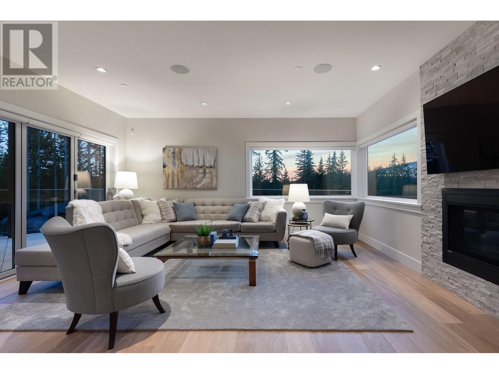1513 Crystal Creek Drive, Port Moody, British Columbia  V3H 0A3 - Photo 11 - R2817553