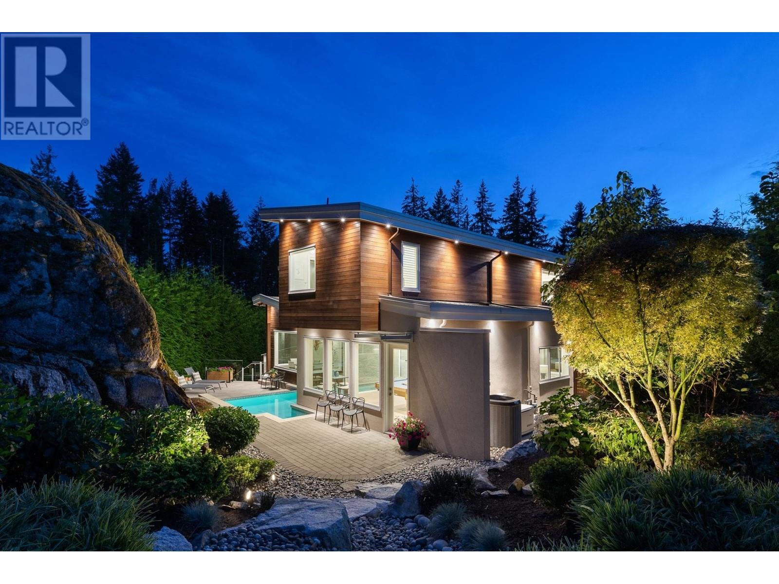 1513 Crystal Creek Drive, Port Moody, British Columbia  V3H 0A3 - Photo 38 - R2817553