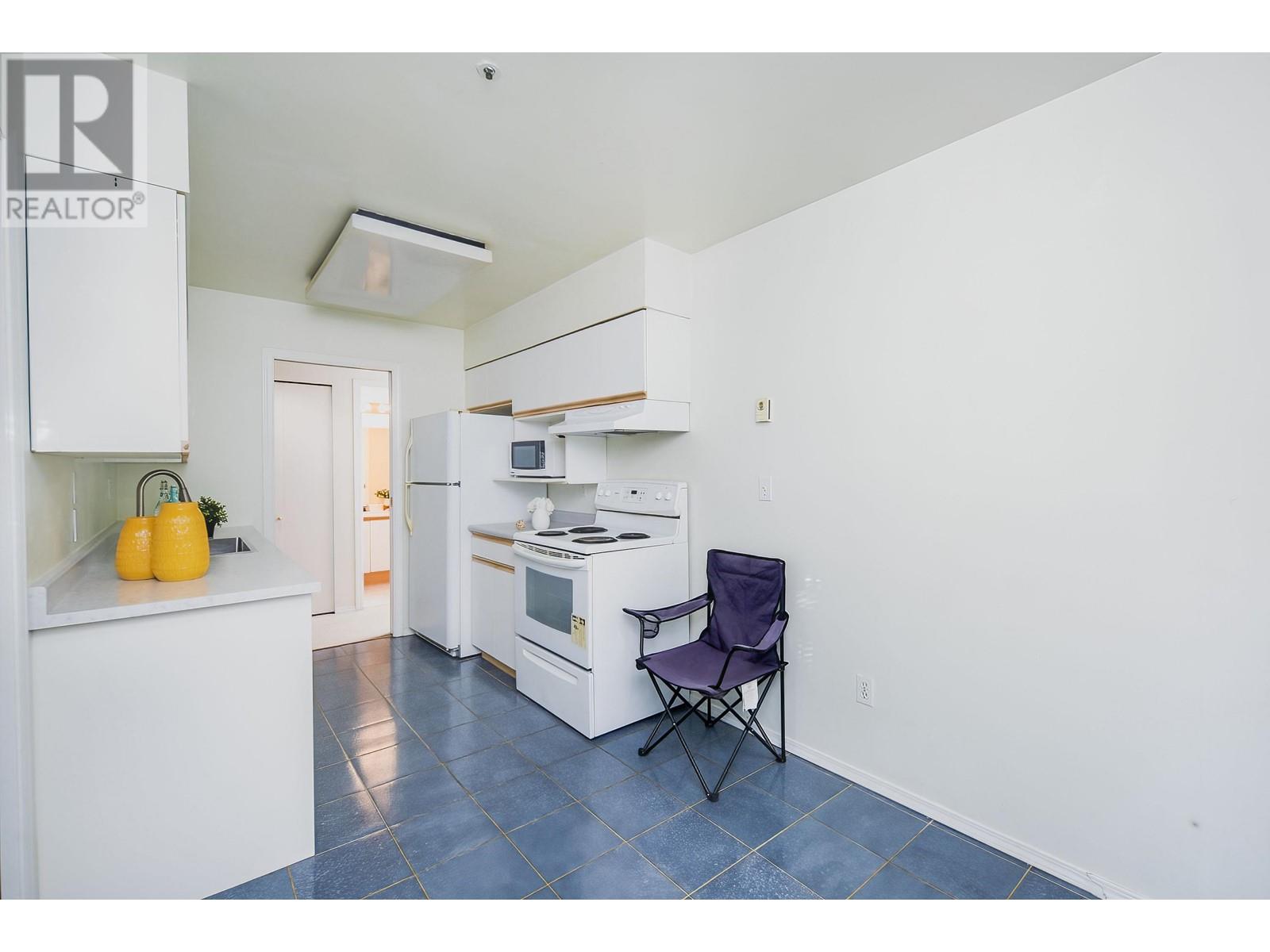 201 7700 Gilbert Road, Richmond, British Columbia  V7C 3W2 - Photo 11 - R2829255