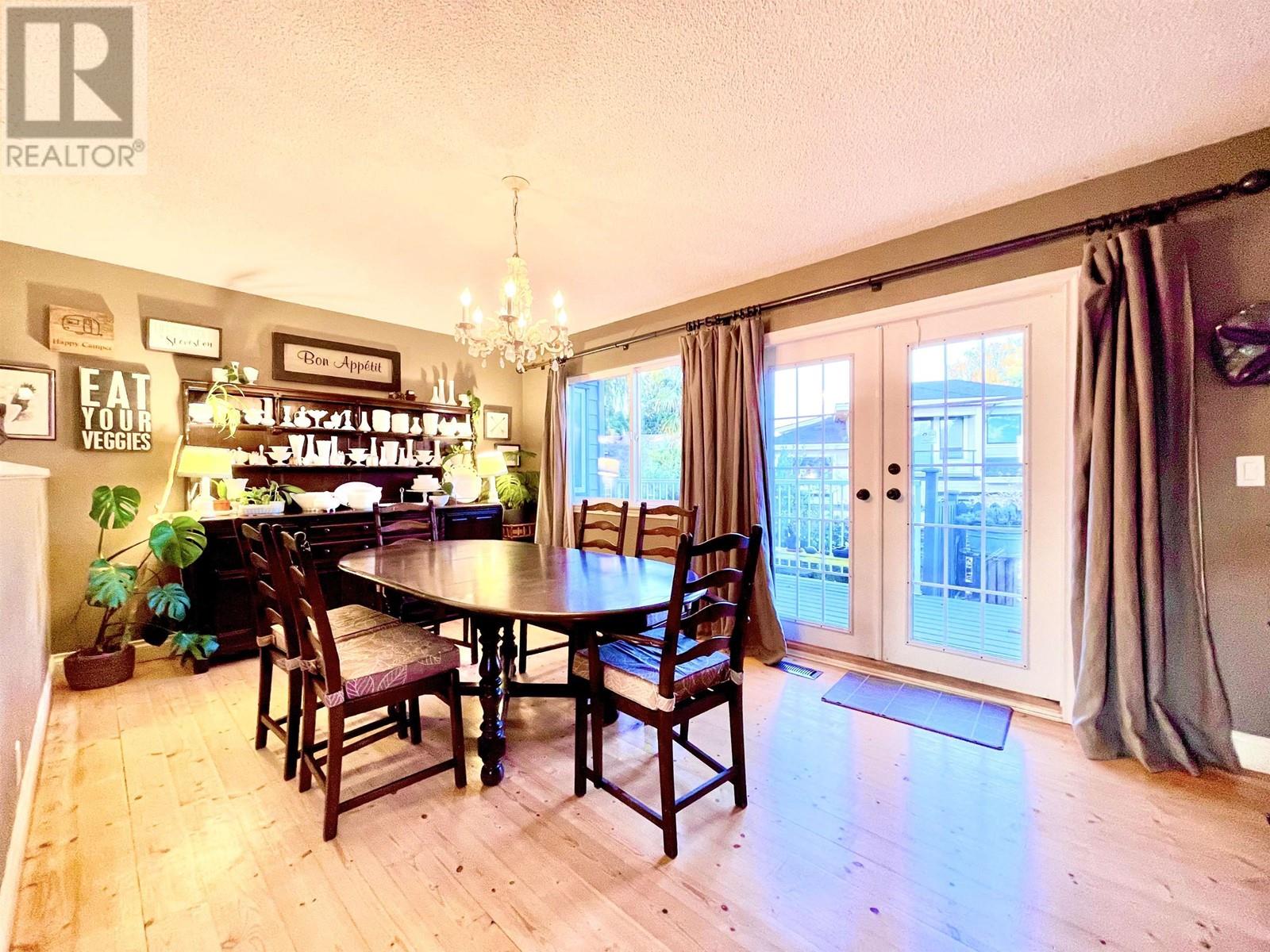 10880 Springwood Court, Richmond, British Columbia  V7E 1Y1 - Photo 3 - R2828509