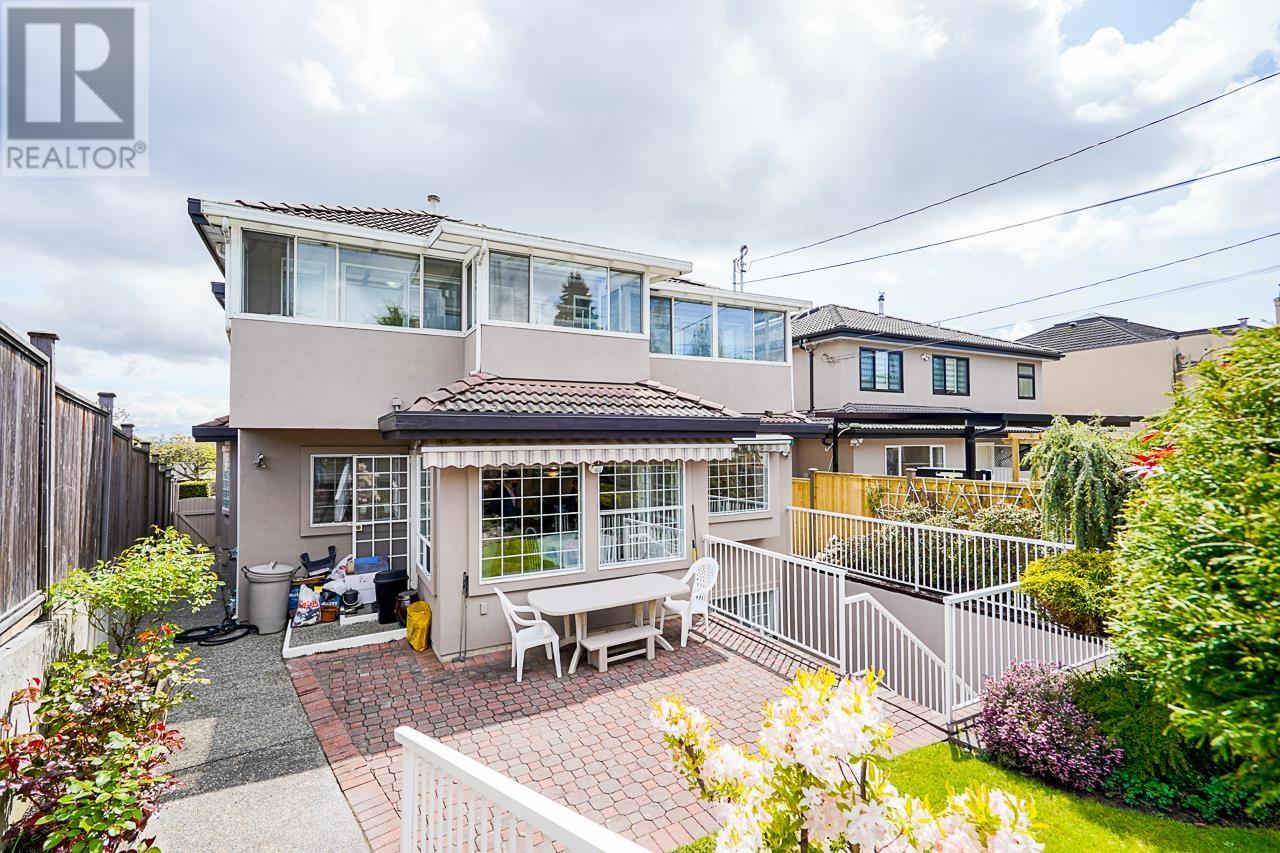 2393 Bonaccord Drive, Vancouver, British Columbia  V5P 2N8 - Photo 3 - R2827258