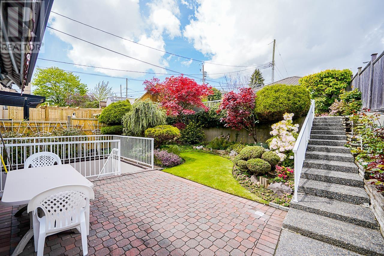 2393 Bonaccord Drive, Vancouver, British Columbia  V5P 2N8 - Photo 5 - R2827258