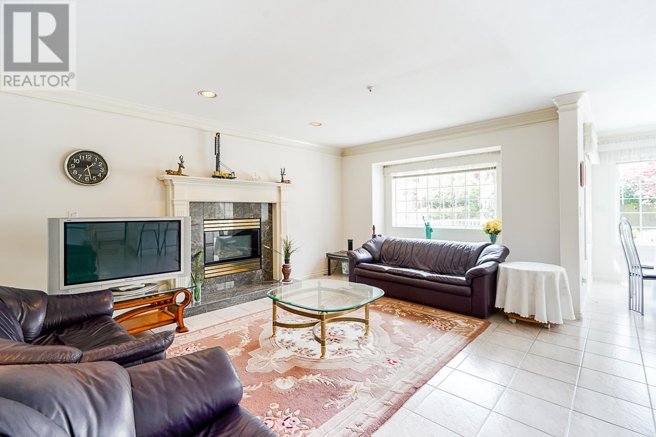 2393 Bonaccord Drive, Vancouver, British Columbia  V5P 2N8 - Photo 12 - R2827258