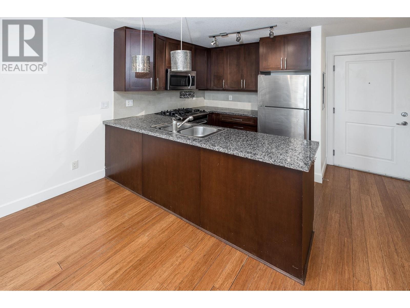506 3811 Hastings Street, Burnaby, British Columbia  V5C 2H7 - Photo 7 - R2825732