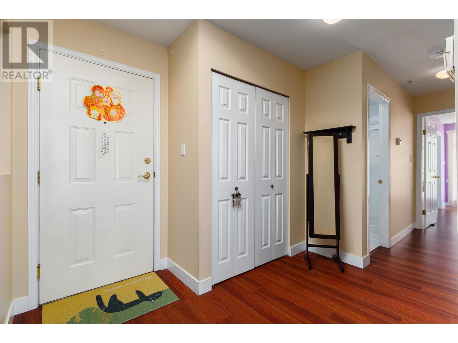 409 3628 Rae Avenue, Vancouver, British Columbia  V5R 2P5 - Photo 2 - R2828999