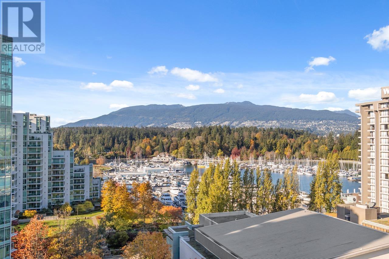 1402 1616 Bayshore Drive, Vancouver, British Columbia  V6G 3L1 - Photo 2 - R2829086