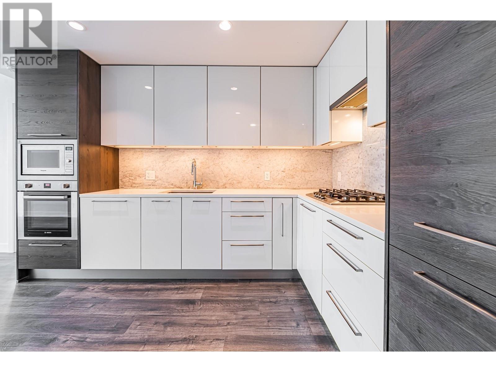 22f 4458 Beresford Street, Burnaby, British Columbia  V5H 0J1 - Photo 2 - R2829301