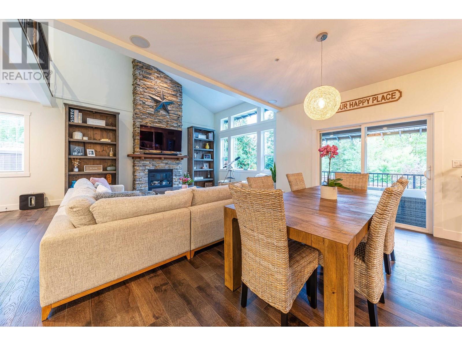 13478 229 Loop, Maple Ridge, British Columbia  V4R 0E5 - Photo 9 - R2823653