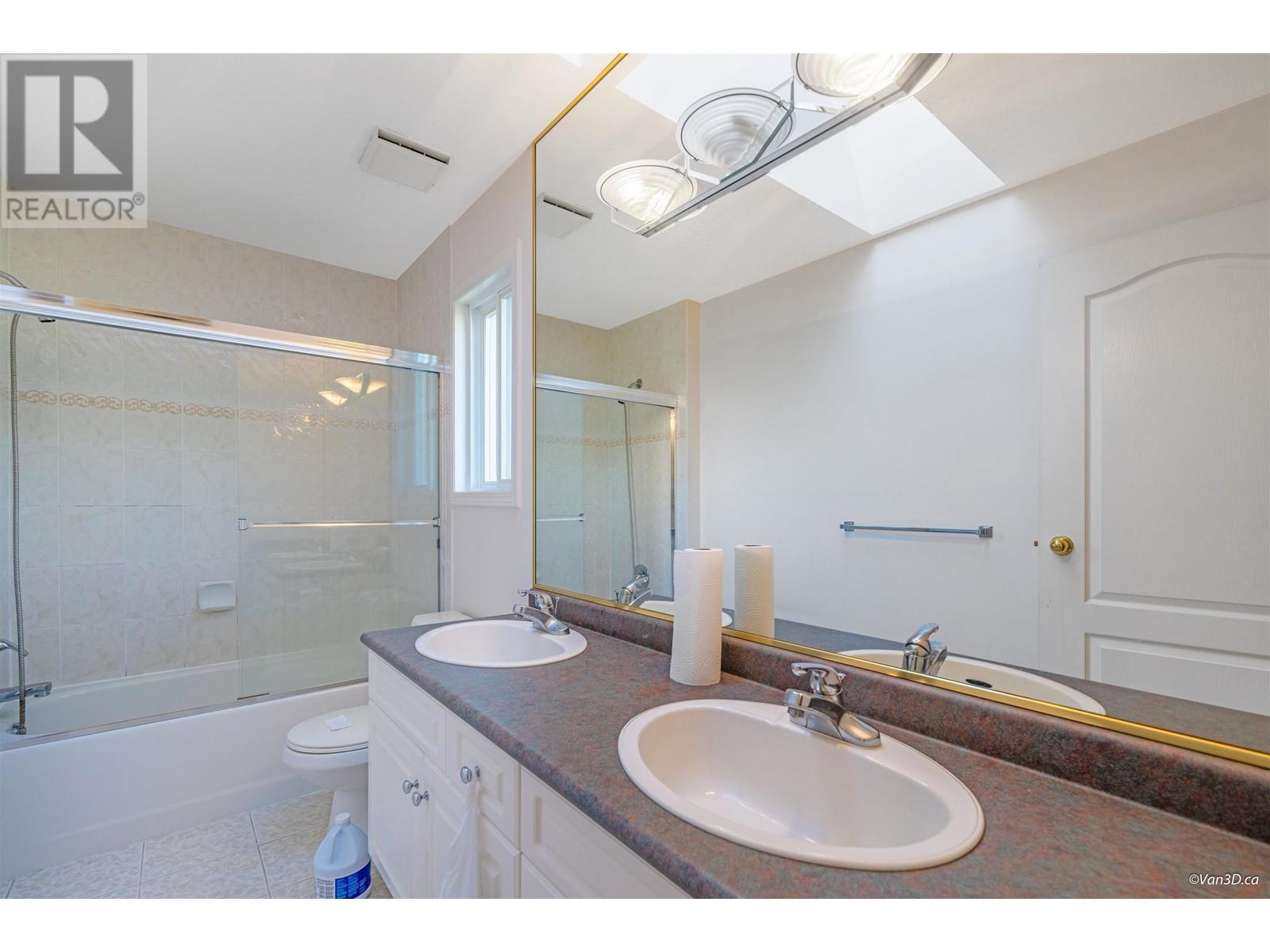 7 7980 Moffatt Road, Richmond, British Columbia  V6Y 1X8 - Photo 11 - R2829307