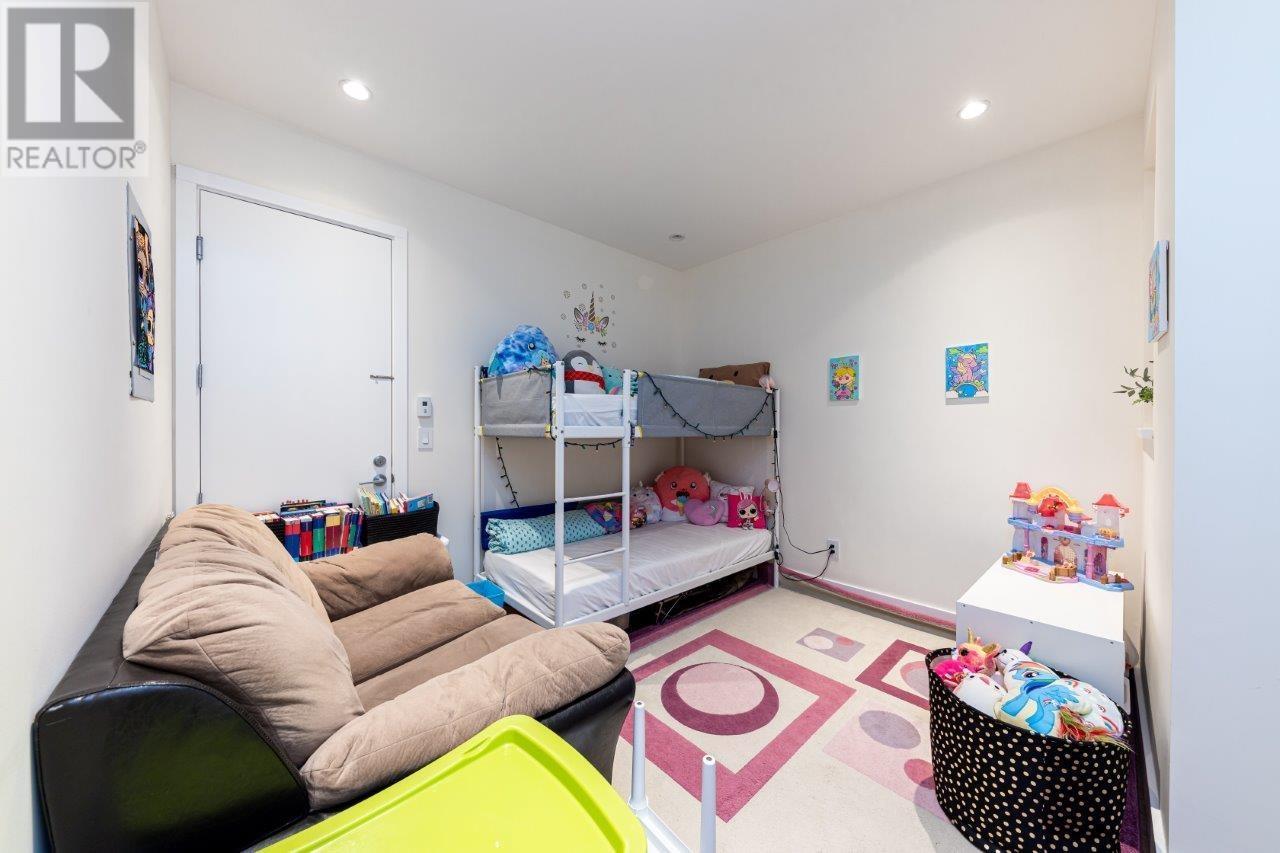2520 Lloyd Avenue, North Vancouver, British Columbia  V7R 3X1 - Photo 33 - R2829310