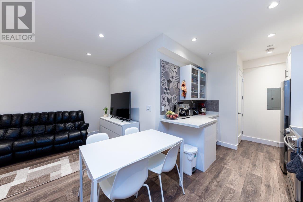 2520 Lloyd Avenue, North Vancouver, British Columbia  V7R 3X1 - Photo 35 - R2829310