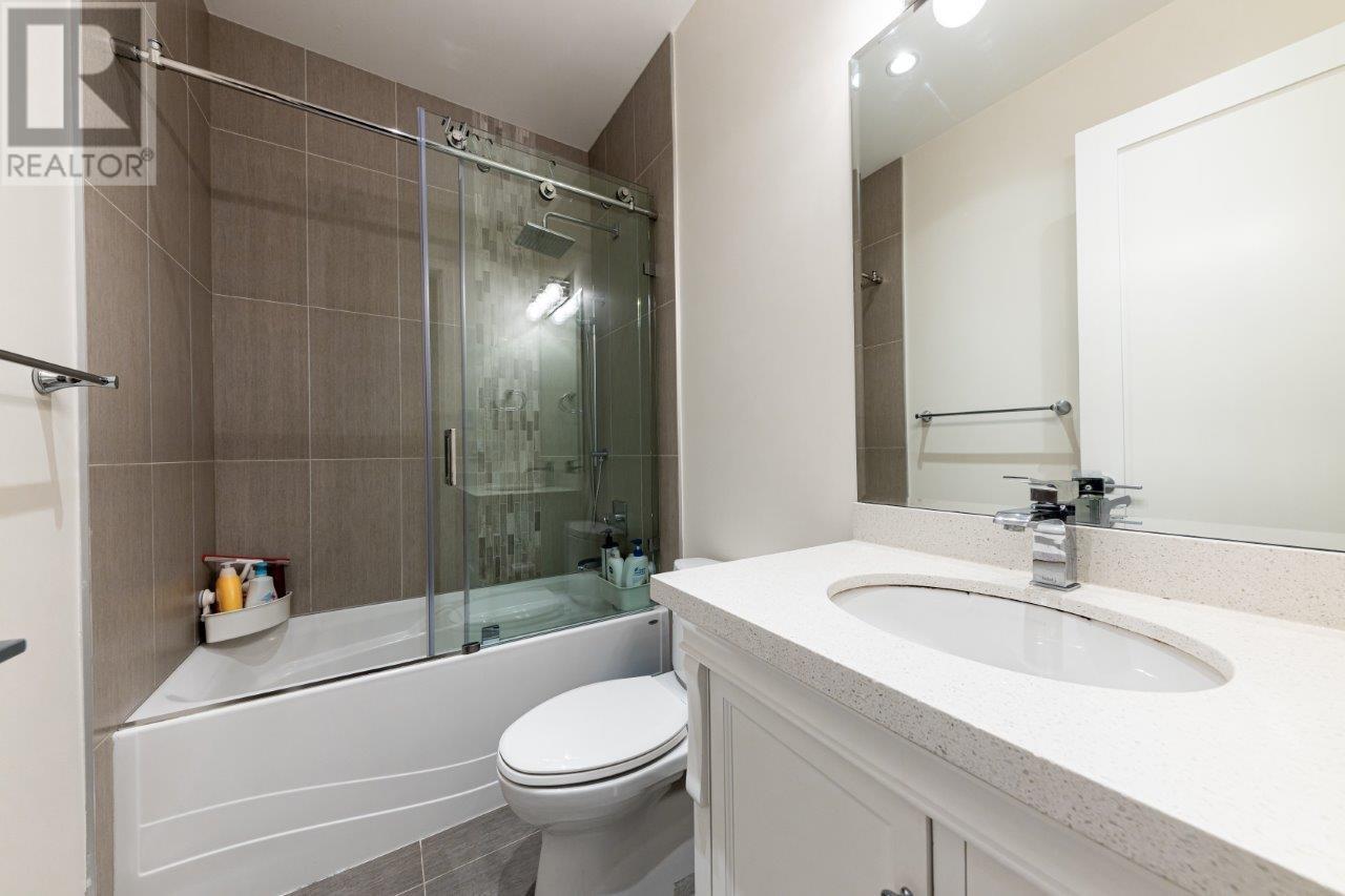 2520 Lloyd Avenue, North Vancouver, British Columbia  V7R 3X1 - Photo 38 - R2829310