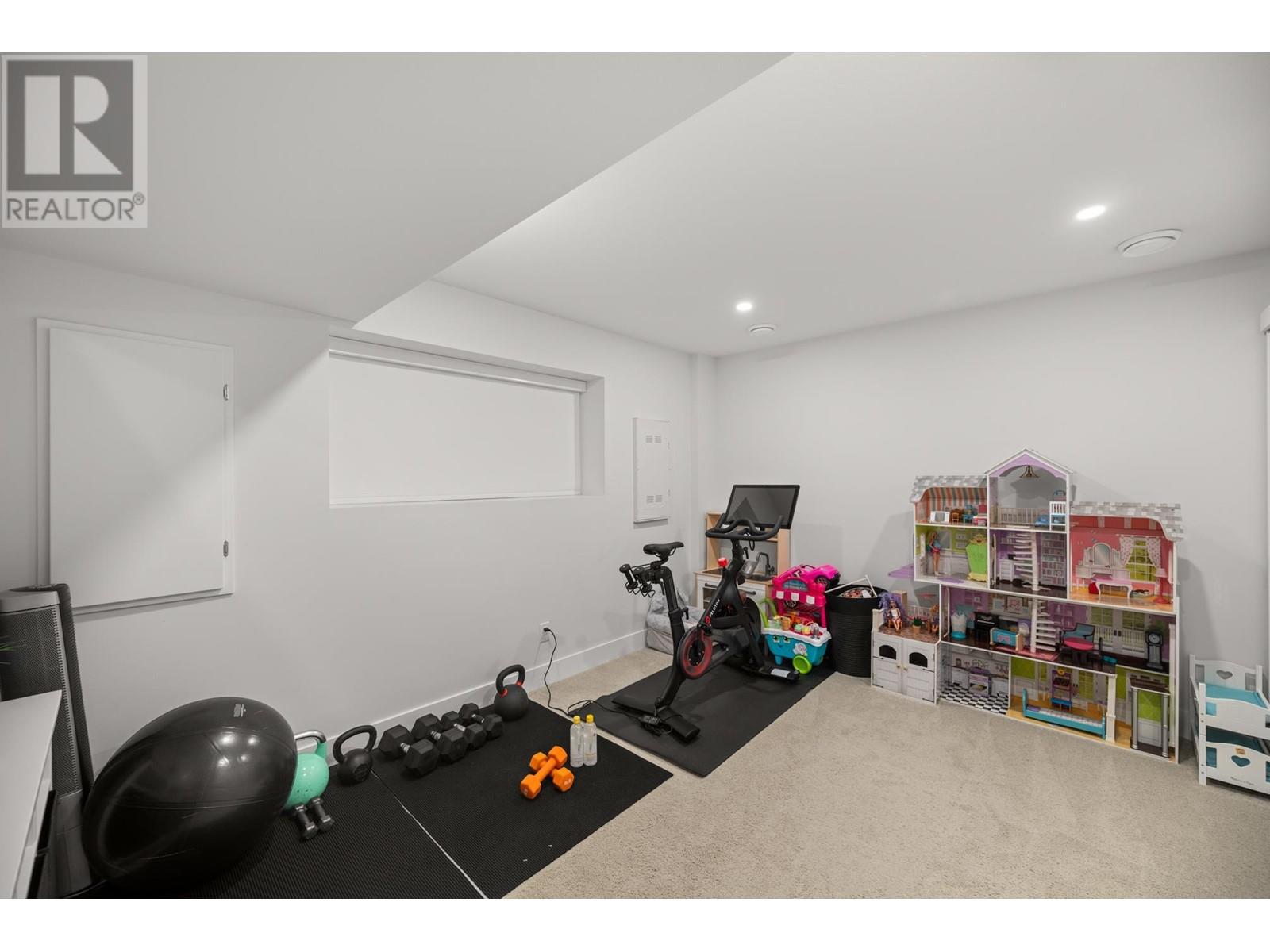 1241 Mitchell Street, Coquitlam, British Columbia  V3B 2W7 - Photo 25 - R2824324