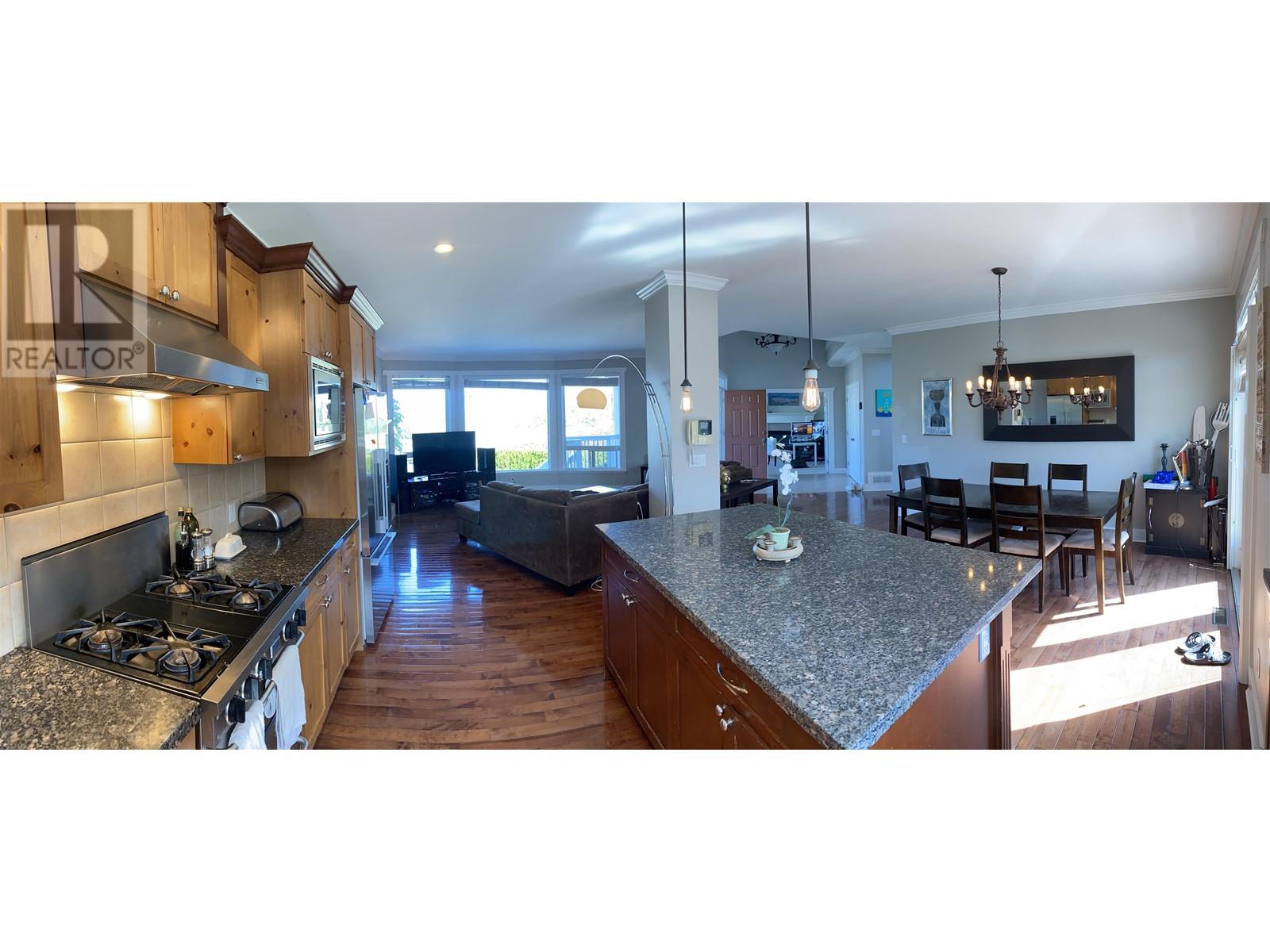 5720 Vermilyea Court, Richmond, British Columbia  V7C 5W7 - Photo 5 - R2810718