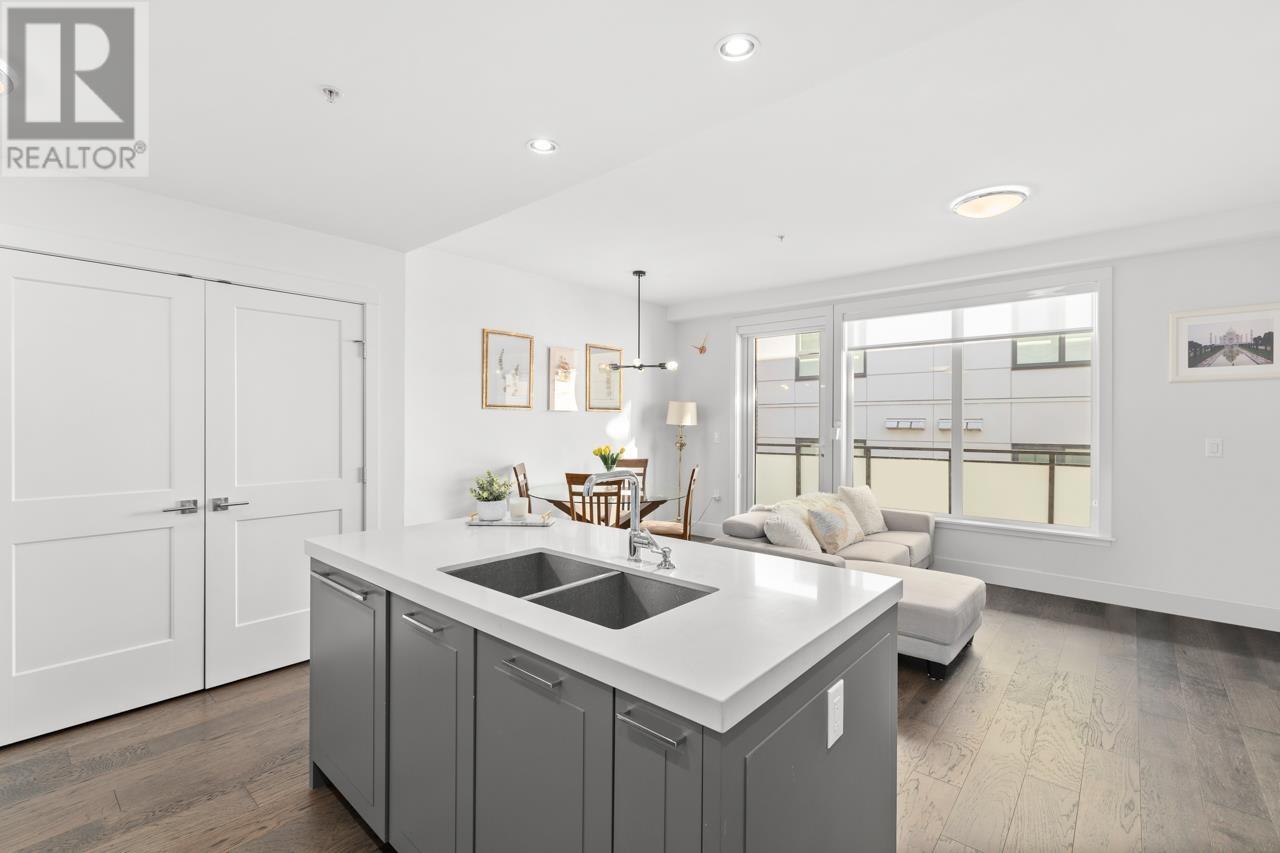 305 7878 Granville Street, Vancouver, British Columbia  V6P 4Z2 - Photo 11 - R2829321