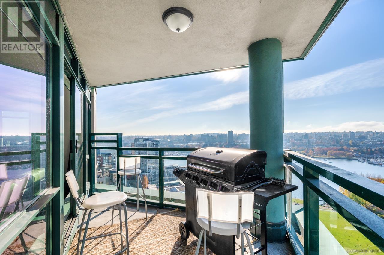 2402 289 Drake Street, Vancouver, British Columbia  V6B 5Z5 - Photo 8 - R2829325