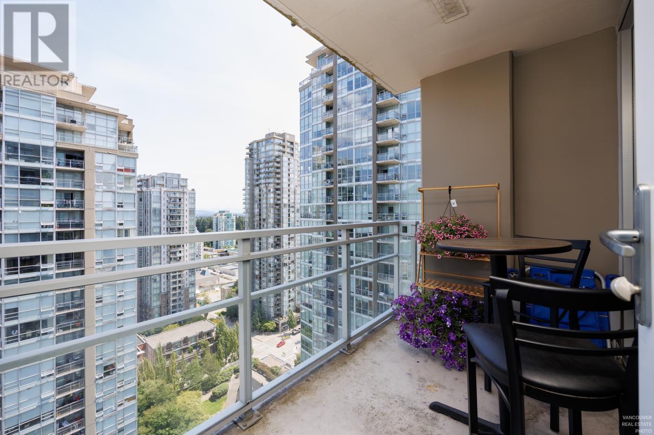 2606 2968 Glen Drive, Coquitlam, British Columbia  V3B 0C4 - Photo 6 - R2829351