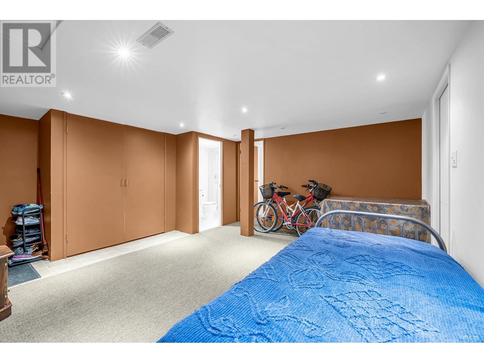 1 3280 Rosemont Drive, Vancouver, British Columbia  V5S 2C9 - Photo 13 - R2829363