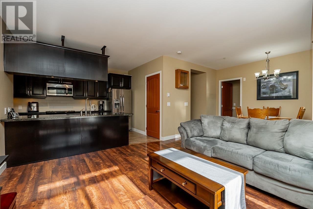 207 11887 Burnett Street, Maple Ridge, British Columbia  V2X 6P6 - Photo 11 - R2829378