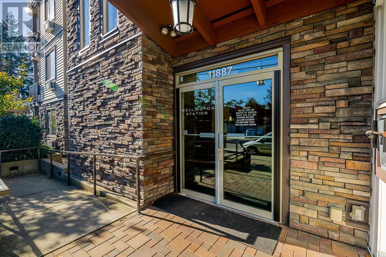 207 11887 Burnett Street, Maple Ridge, British Columbia  V2X 6P6 - Photo 3 - R2829378