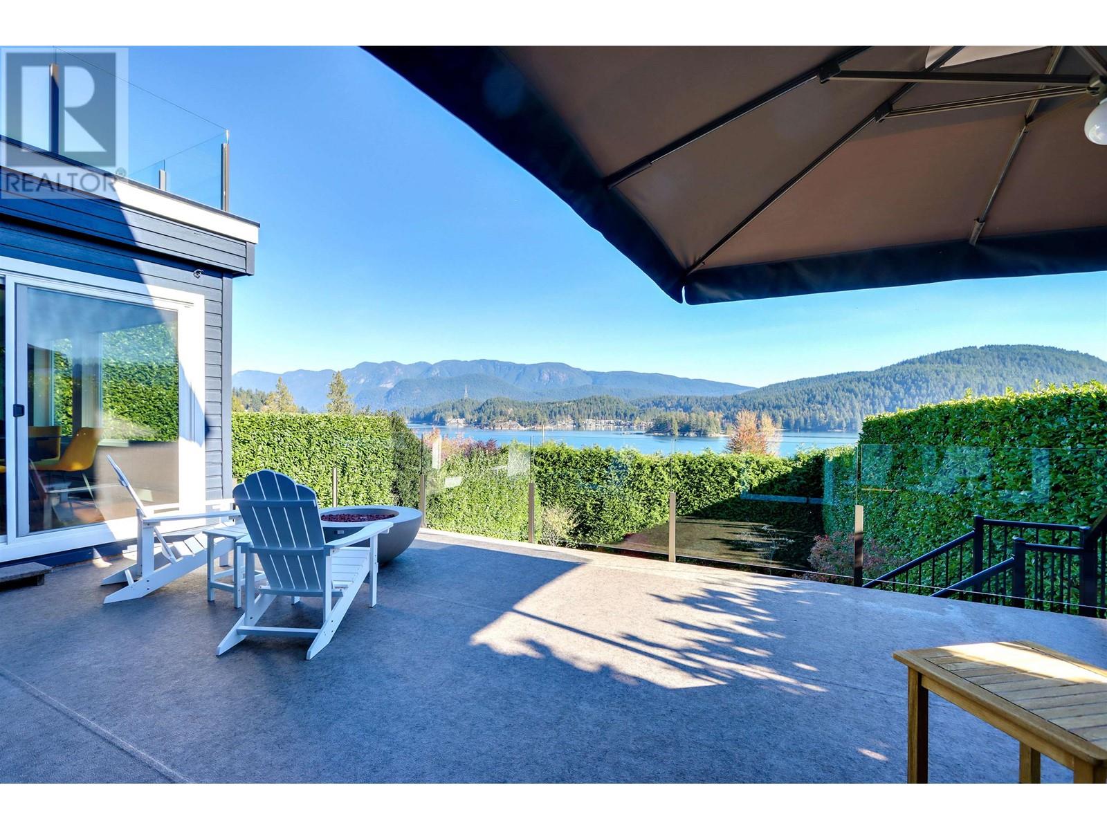 654 Roslyn Boulevard, North Vancouver, British Columbia  V7G 1P3 - Photo 33 - R2829322