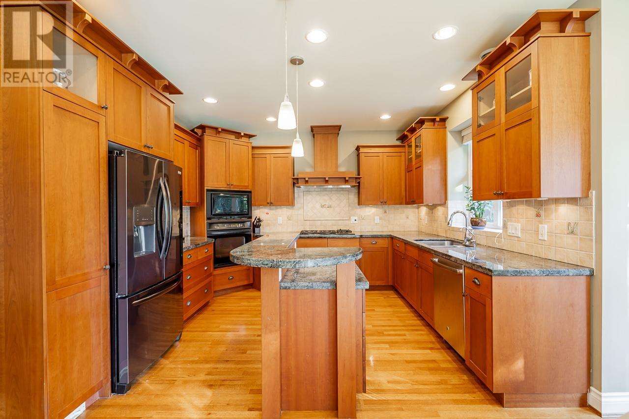 550 Keith Road, West Vancouver, British Columbia  V7T 1L7 - Photo 13 - R2829342