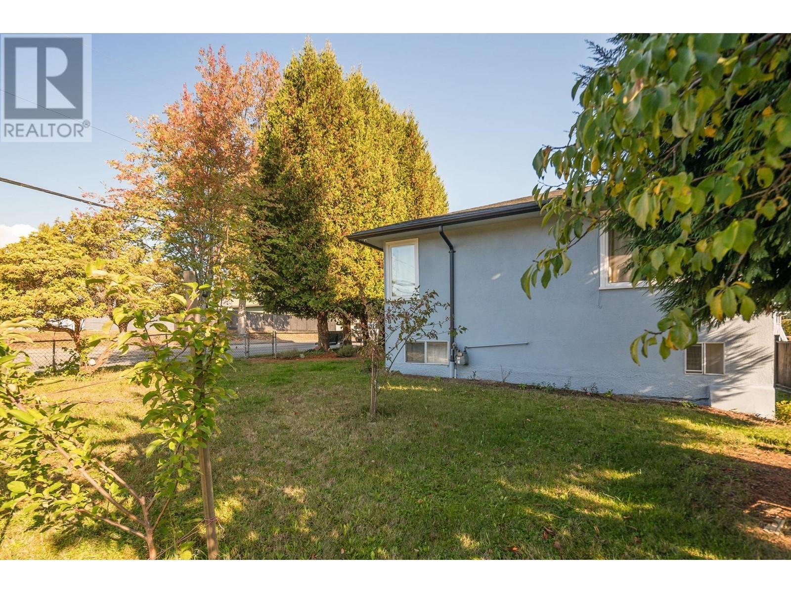 1004 Springer Avenue, Burnaby, British Columbia  V5B 3L7 - Photo 32 - R2829375