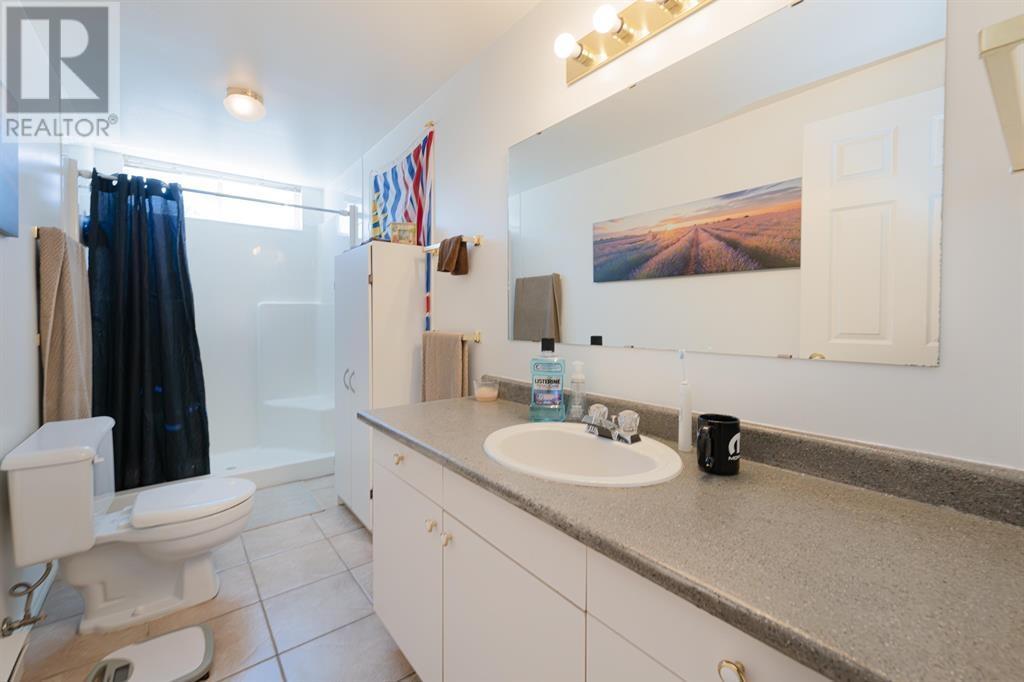 19648 Pinetree Lane, Pitt Meadows, British Columbia  V3Y 1Z3 - Photo 15 - R2829383