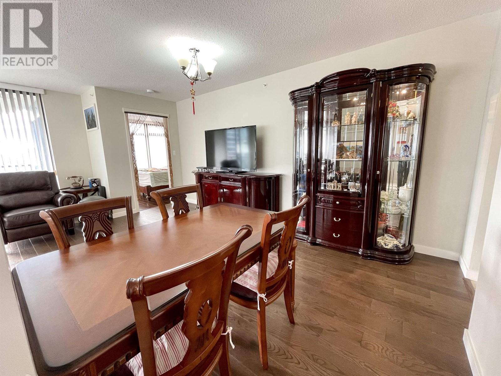 1101 5811 No. 3 Road, Richmond, British Columbia  V6X 4L7 - Photo 4 - R2816178