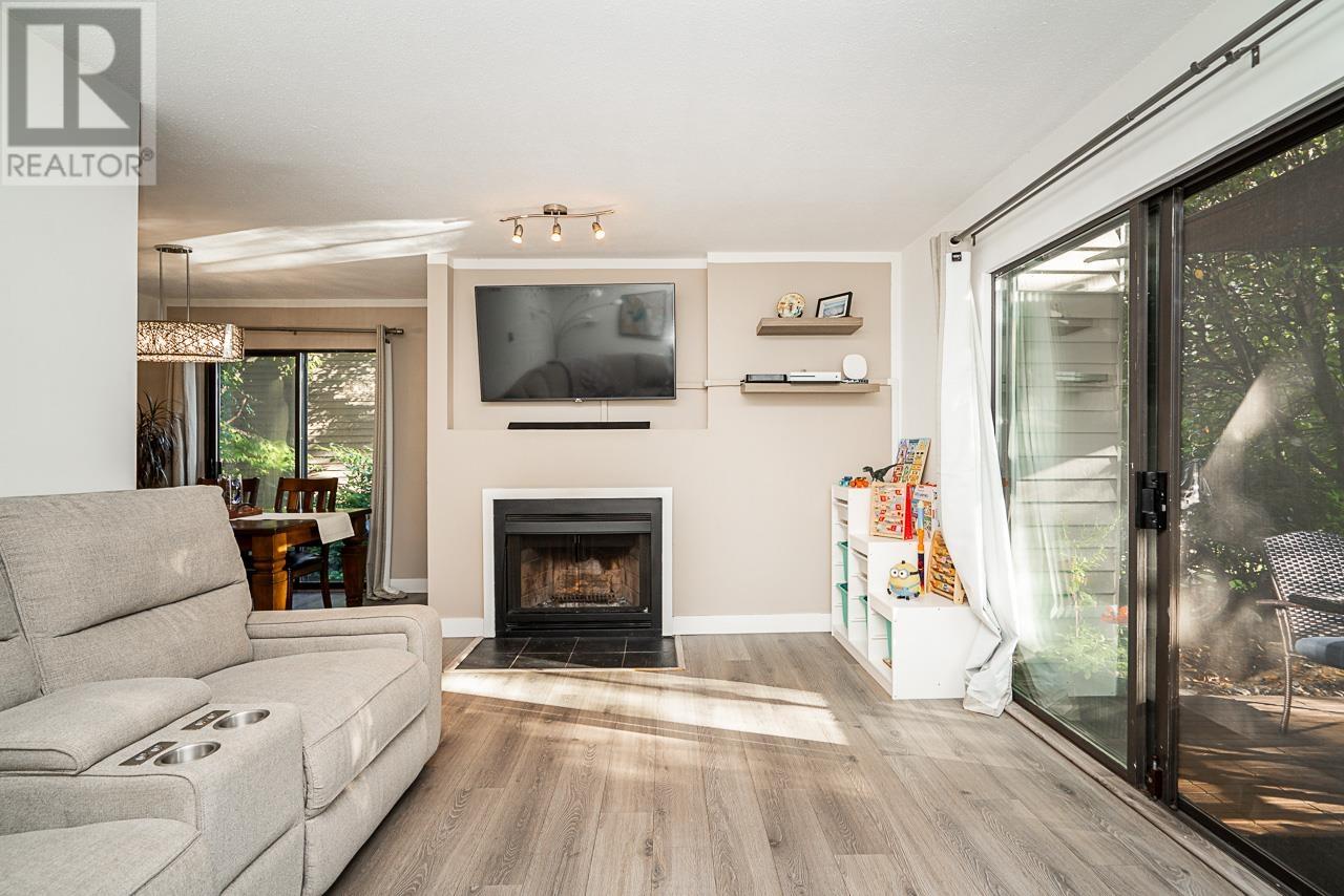 8562 Wilderness Court, Burnaby, British Columbia  V5A 4B2 - Photo 4 - R2829234