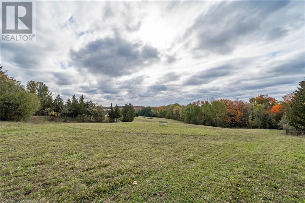 681 Hidden Valley Road, Kitchener, Ontario  N2C 2S4 - Photo 14 - 40503639