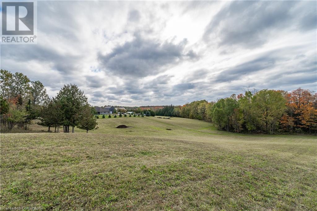 681 Hidden Valley Road, Kitchener, Ontario  N2C 2S4 - Photo 16 - 40503639