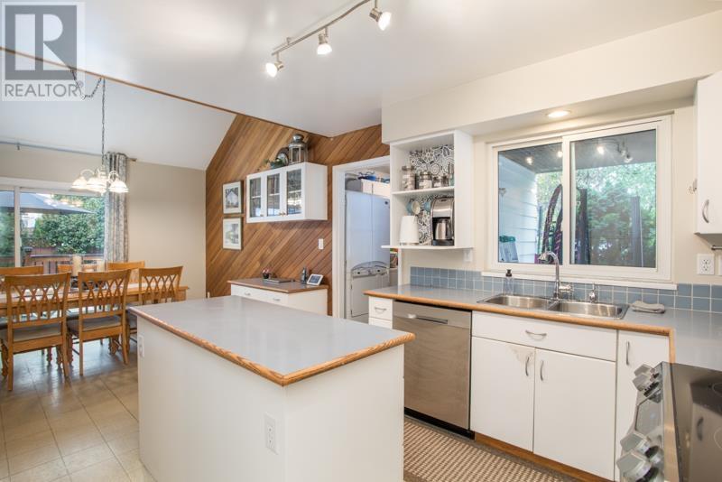 6074 45a Avenue, Delta, British Columbia  V4K 1M7 - Photo 6 - R2826980