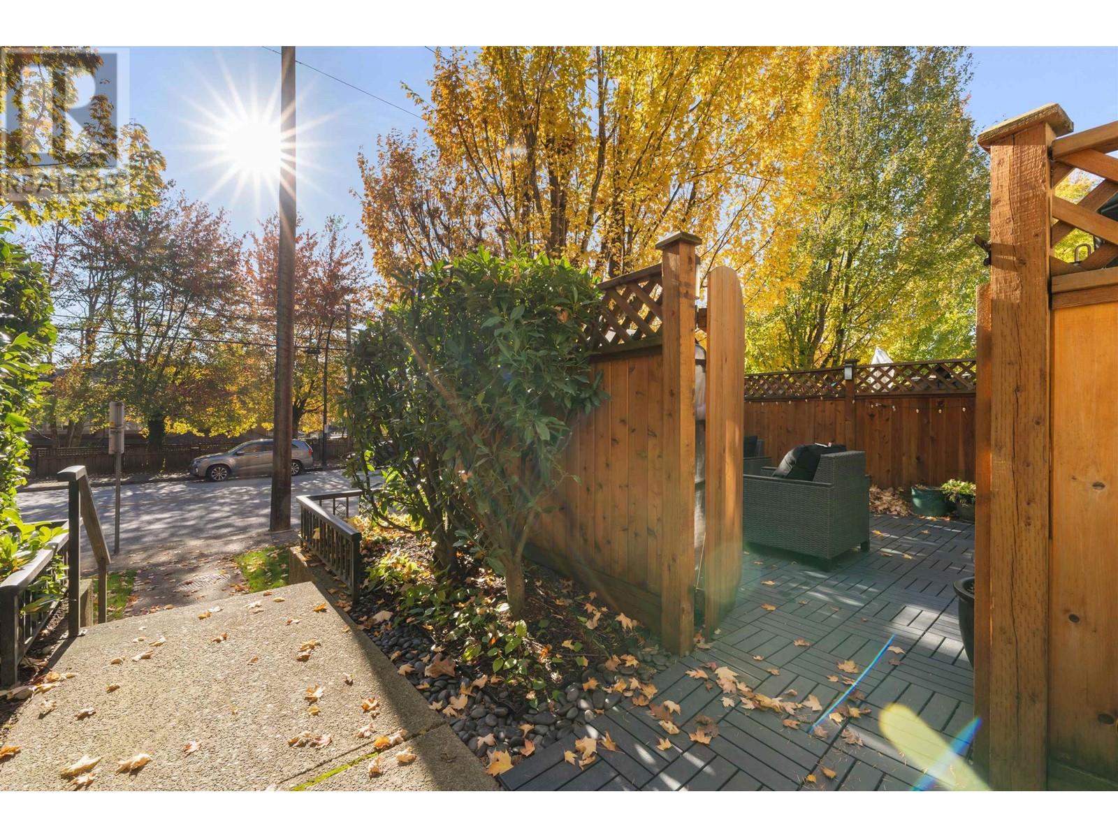 6 1215 Brunette Avenue, Coquitlam, British Columbia  V3K 6W2 - Photo 30 - R2829300