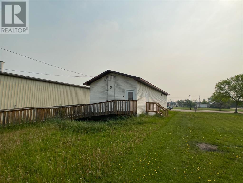211 Main Street Sw, Falher, Alberta  T0H 1M0 - Photo 5 - A2057929
