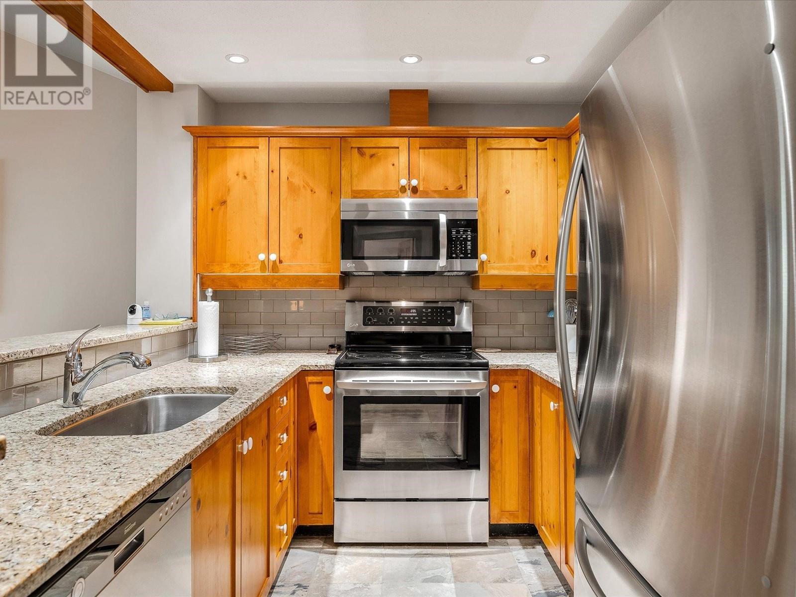 47 4652 Blackcomb Way, Whistler, British Columbia  V8E 0X2 - Photo 7 - R2829068