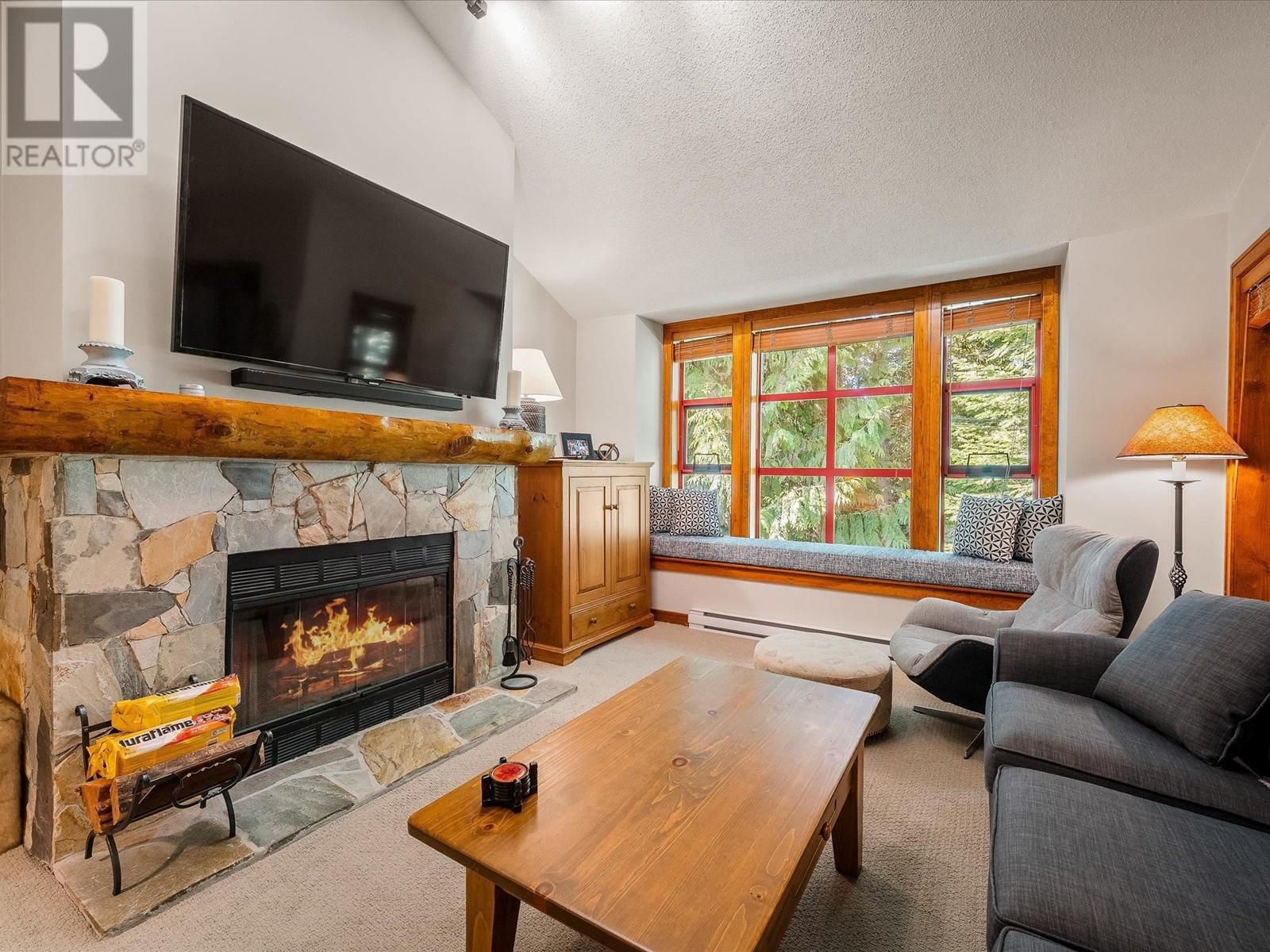 47 4652 Blackcomb Way, Whistler, British Columbia  V8E 0X2 - Photo 3 - R2829068