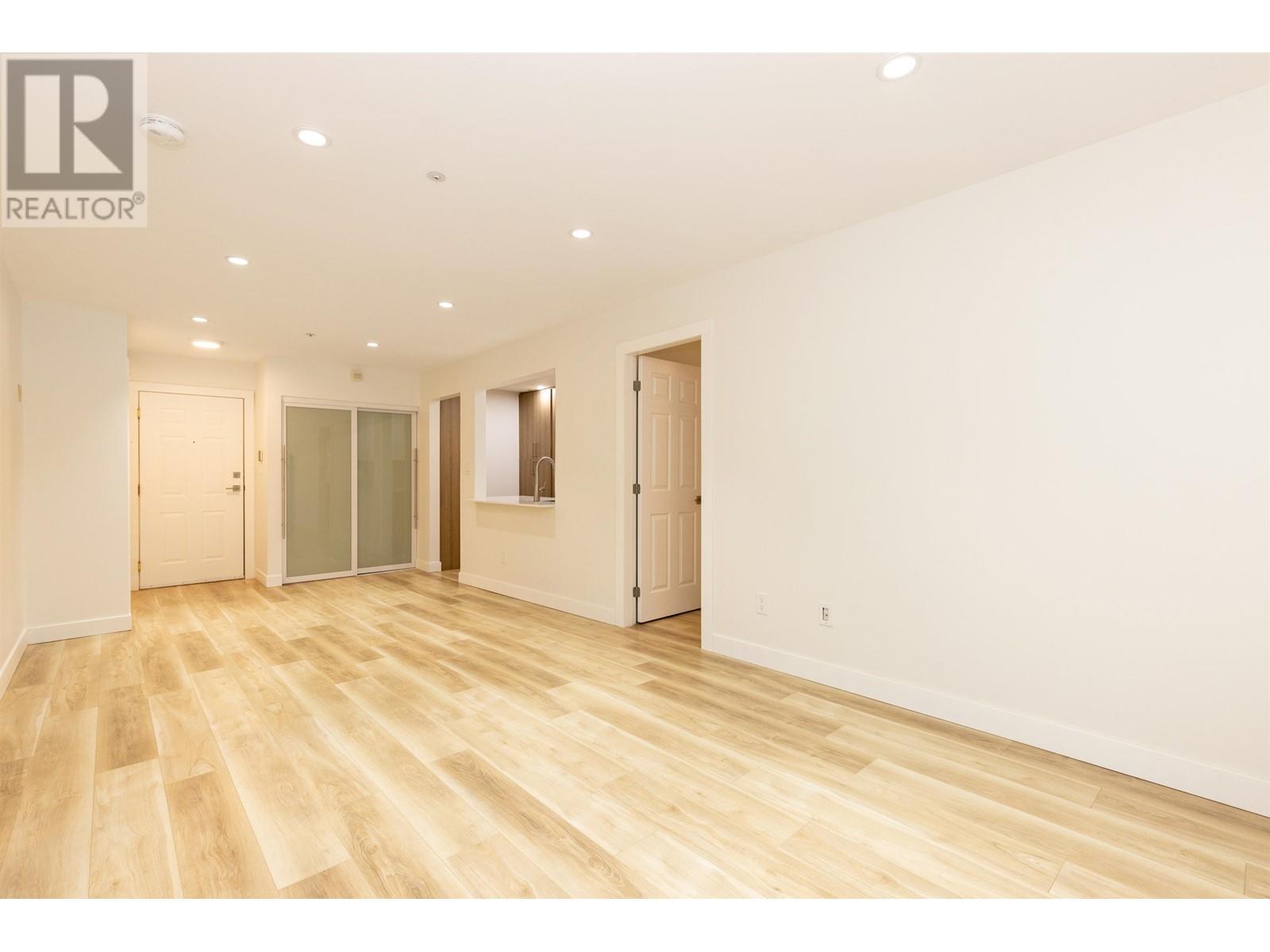 105 1190 Eastwood Street, Coquitlam, British Columbia  V3B 7S1 - Photo 18 - R2816033