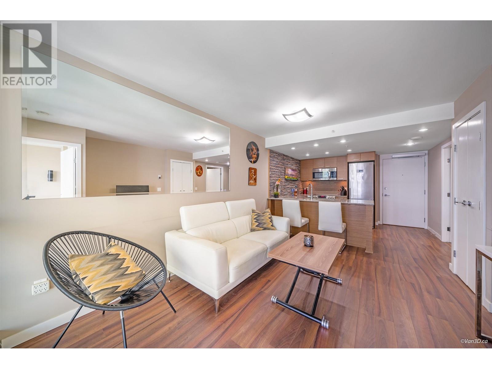 509 135 E 17th Street, North Vancouver, British Columbia  V7L 0C4 - Photo 10 - R2829309