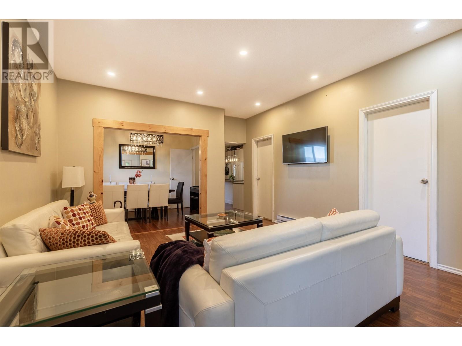 4368 Windsor Street, Vancouver, British Columbia  V5V 4P4 - Photo 9 - R2828756