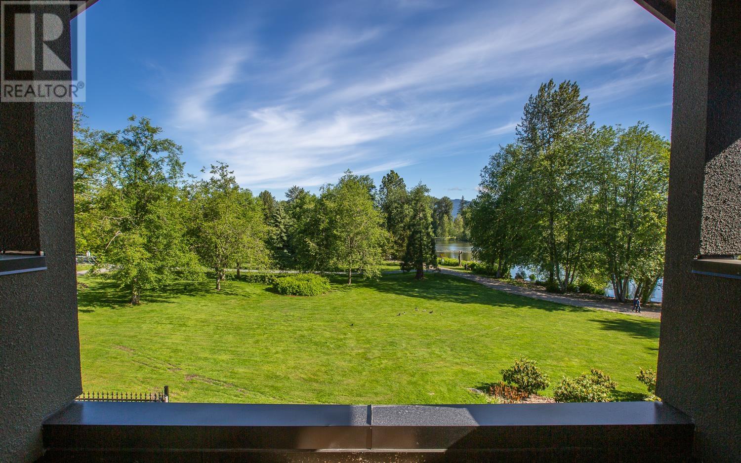 1213 Cottonwood Avenue, Coquitlam, British Columbia  V3J 2T4 - Photo 6 - R2818794